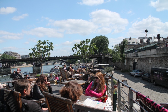 Paris by the seine